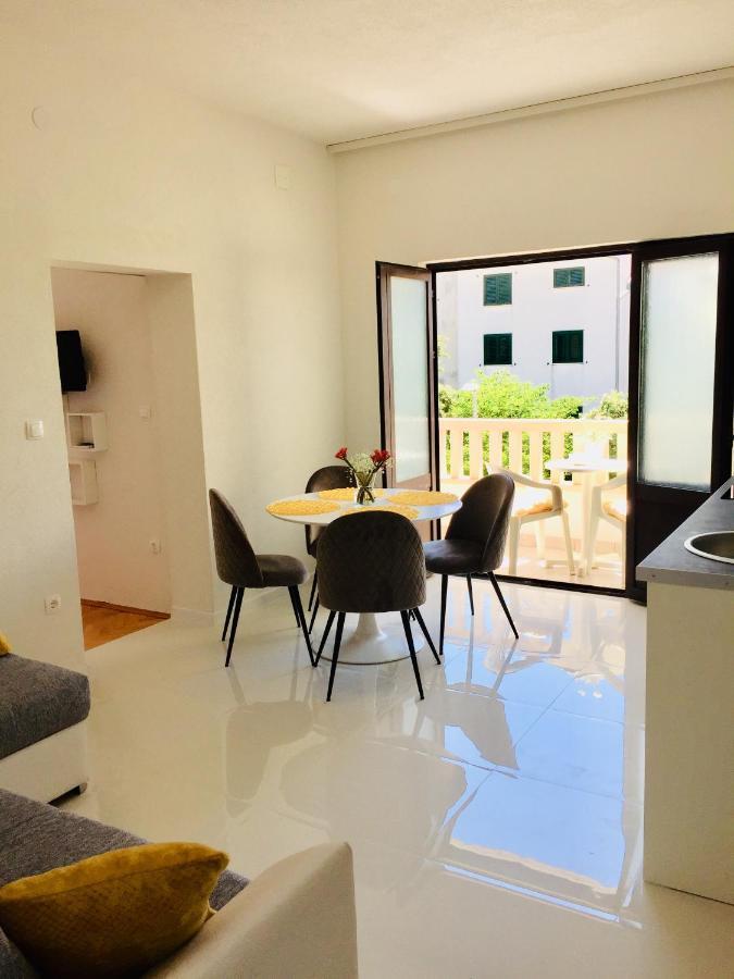 Tatijana Holiday Apartments Makarska Exterior photo